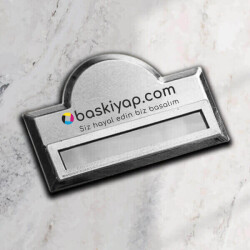 Pencereli Gümüş Yaka İsimliği My04