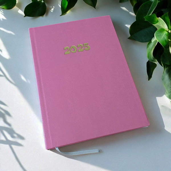 Ekonomik Kişiye Özel 2025 Pembe Ajanda Defter görsel
