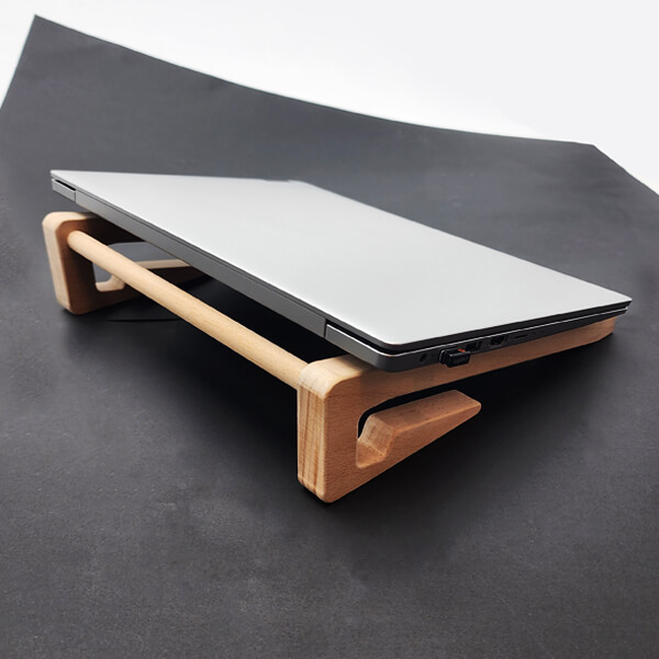 Kişiye Özel Taşınabilir Ahşap Laptop Standı