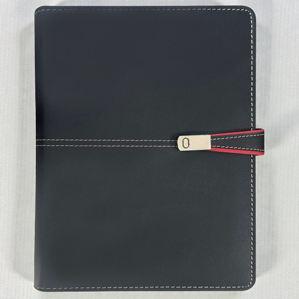 Kişiye Özel Organizer Kart Bölmeli 18X23 Tarihsiz Defter Mıknatıs Klipsli Siyah Mekanizmalı görsel