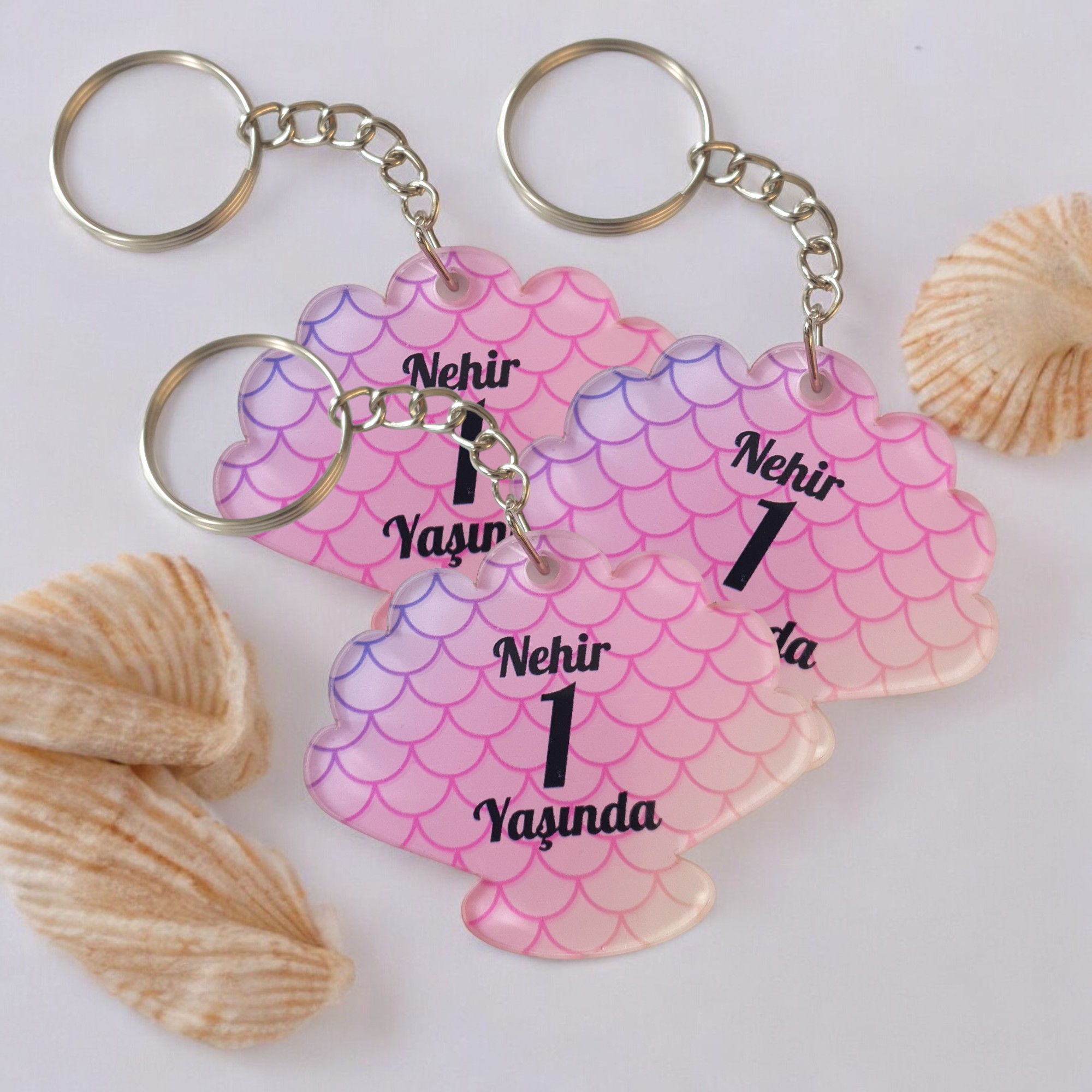 İstiridye Şekilli Akrilik Pleksi Anahtarlık