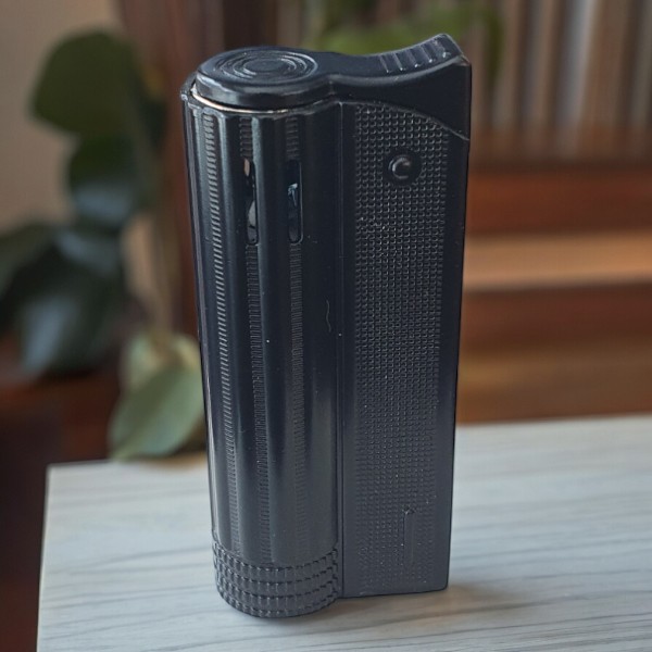 Siyah Desenli Metal Manyetolu Çakmak - Görsel 1