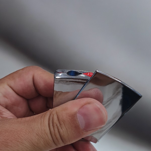Kişiye Özel Gümüş Metal Yana Açılan Pürmüz Alevli Gazlı Çakmak görsel
