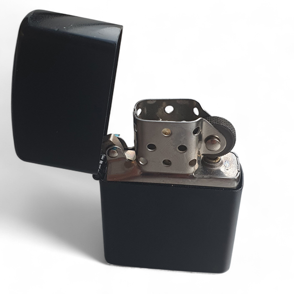 Kişiye Özel Benzinli Siyah Metal Çakmak - Benzinli görsel