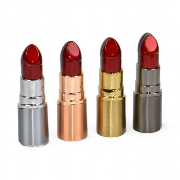 Kişiye Özel Ruj Şeklinde Çakmak Lazer Kazıma - Görsel 1