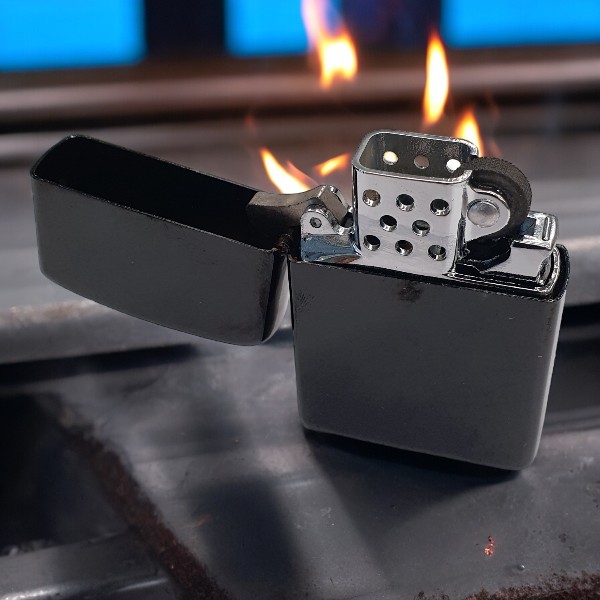 Kişiye Özel Hunter Parlak Siyah Metal Çakmak - Gazlı - Görsel 1