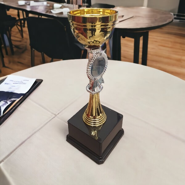 Kişiye Özel Yazılı Ödül Kupası