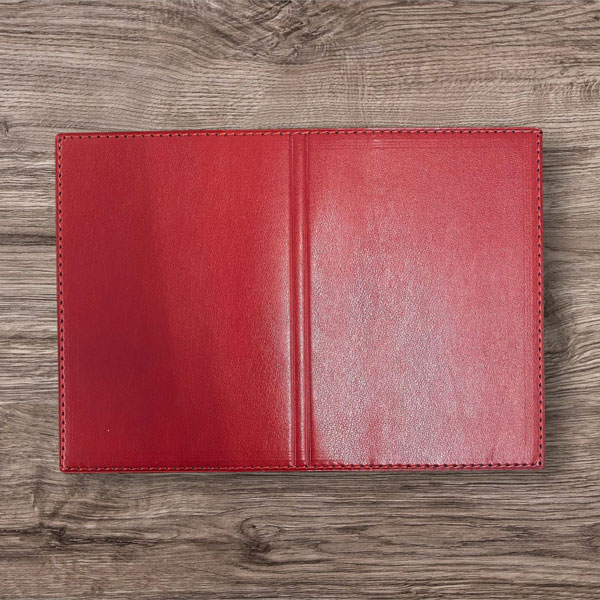 Kişiye Özel Termo Deri Kırmızı Pasaport Kılıfı görsel