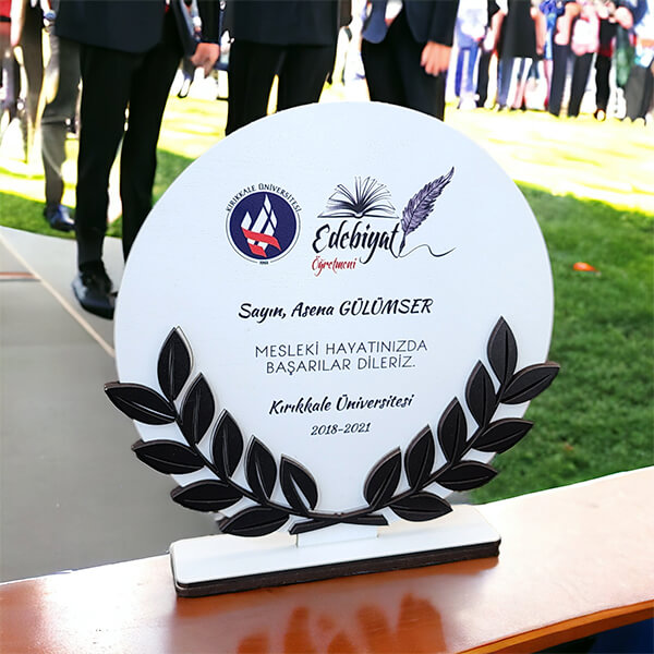 Kişiye Özel Yuvarlak Ahşap Plaket 20Cm görsel