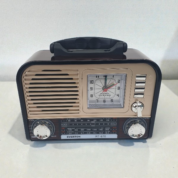 Everton Rt-670 Şarjlı, Alarm Saatli Bluetooth’lu Radyo görsel