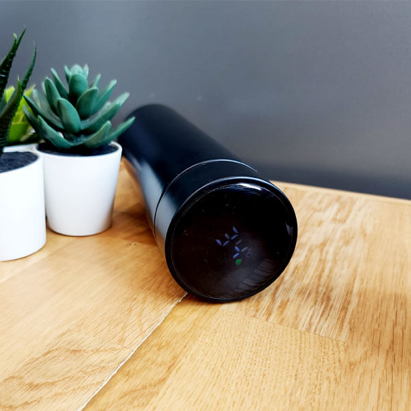 Kişiye Özel Dijital Göstergeli Süzgeçli Siyah Termos görsel