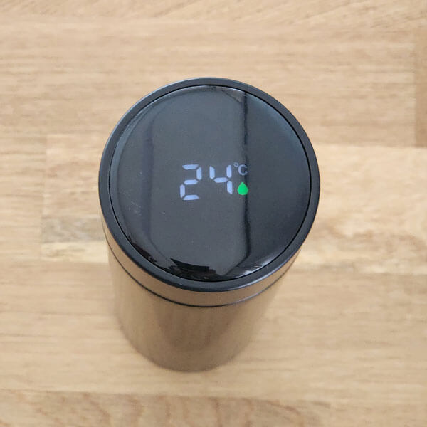 Kişiye Özel Dijital Göstergeli Süzgeçli Siyah Termos görsel