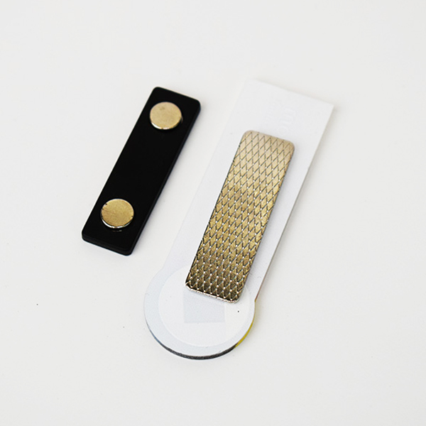 Kişiye Özel Pleksi Yaka İsimliği By04 görsel