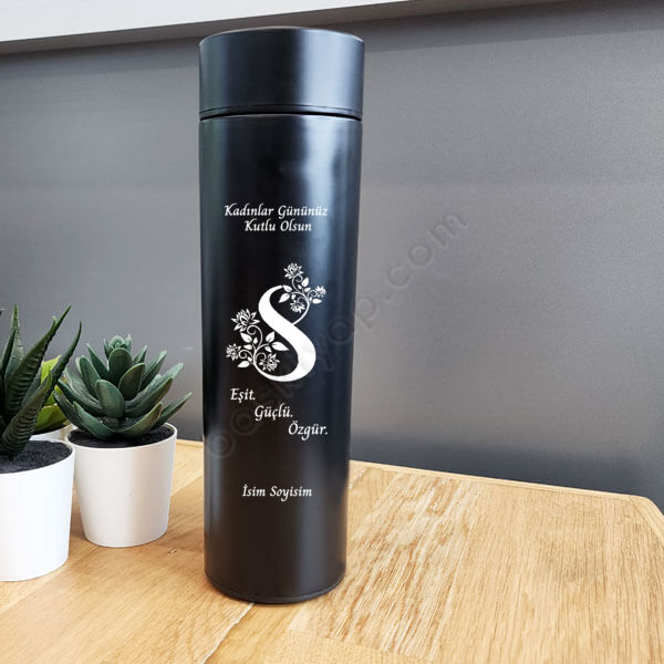 8 Mart Kadınlar Gününe Özel Dijital Göstergeli Termos online tasarla
