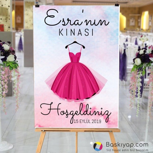 Pembe Elbiseli online tasarla