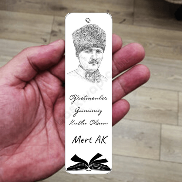 Atatürk Tasarımlı Öğretmenler Günü Kitap Ayracı online tasarla