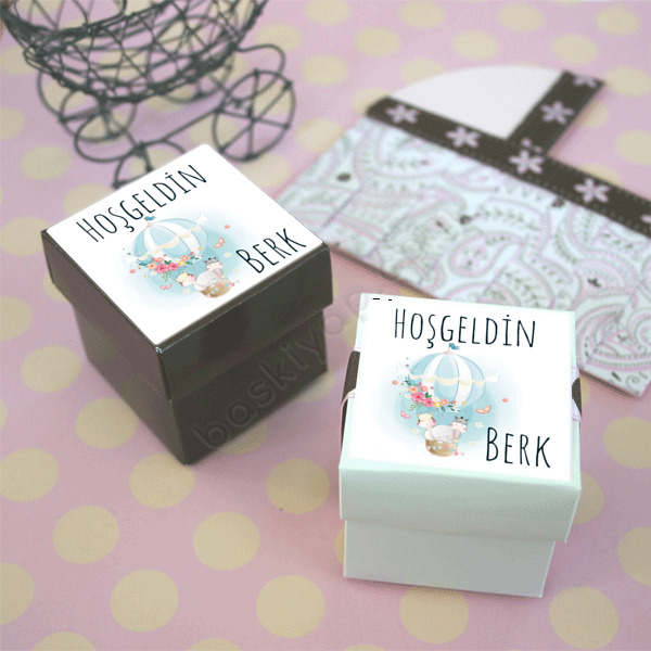 Balon Tasarımlı Etiket online tasarla