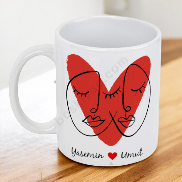 Kalp Tasarımlı Kupa online tasarla