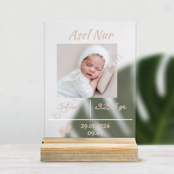 Kişiye Özel Fotoğraflı Hoşgeldin Bebek Tasarımlı Ahşap Stand online tasarla