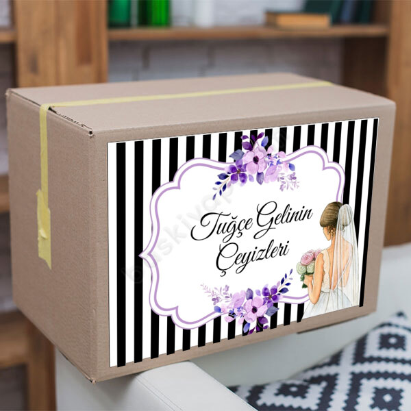 Mor Çiçekli Siyah Beyaz Çeyiz Etiketi online tasarla