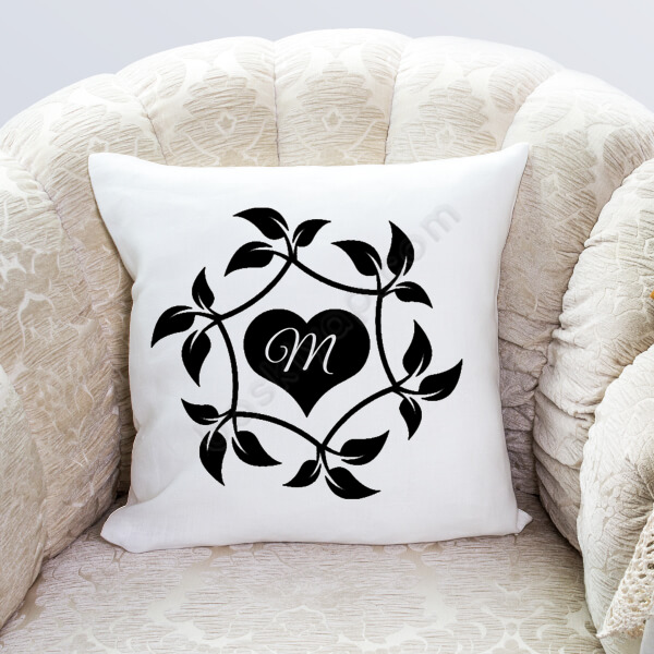 Sevgililer Gününe Özel Harfli Yastık Kılıfı online tasarla