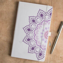 Çiçek Desenli Kişiye Özel Ajanda online tasarla