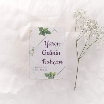 Kişiye Özel Beyaz Çiçekli Bohça Kartı online tasarla