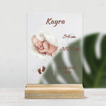 Kişiye Özel Fotoğraflı Hoşgeldin Bebek Tasarımlı Ahşap Standlı Çerçeve online tasarla