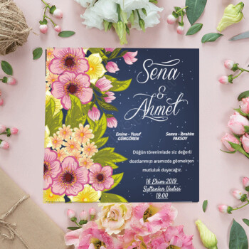 Lacivert Zeminli Çiçek Tasarımlı Davetiye online tasarla