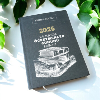 Öğretmenim İçin Kişiye Özel 2025 Siyah Ajanda Defter online tasarla