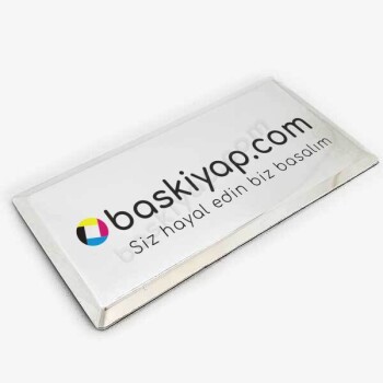 Şirket Logolu Yaka İsimliği online tasarla