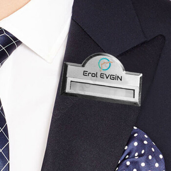 Firma Logolu Yaka İsimliği online tasarla