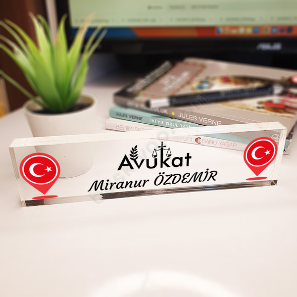 Türk Bayraklı Kişiye Özel Akrilik Masa Üstü İsimlik online tasarla